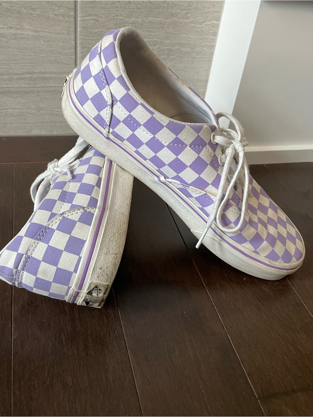 Vans Checkerboard Purple & White canvas Sneaker Women’s Size 9